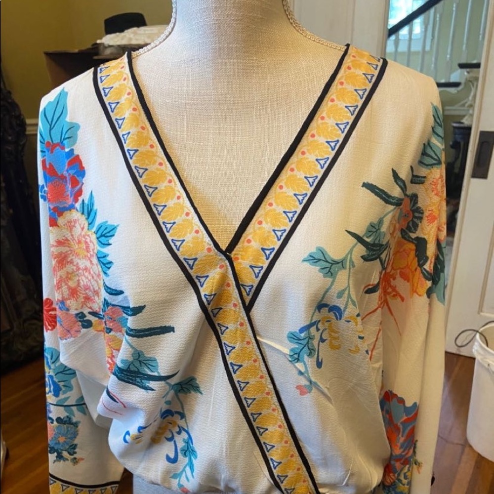 White floral Top
